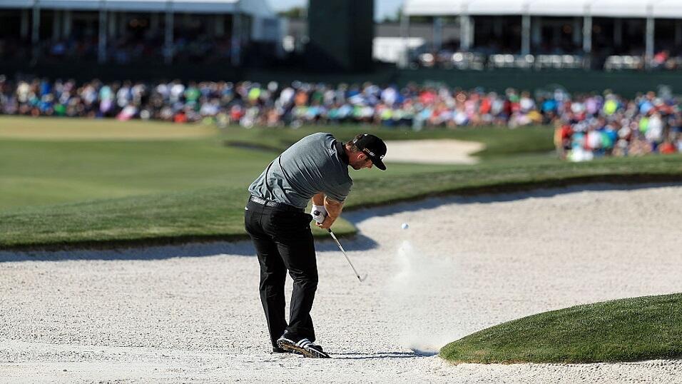 Dustin Johnson playing in the Houston Open